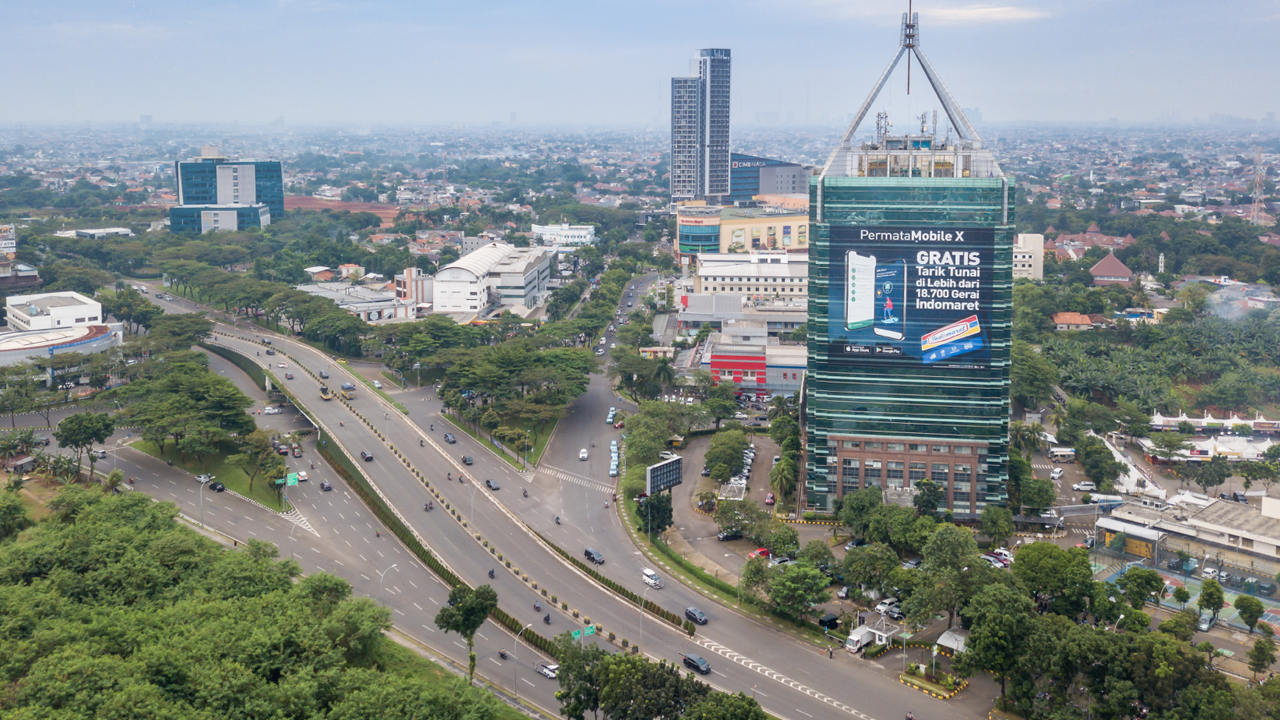 Pemandangan kota Bintaro dengan properti strategis